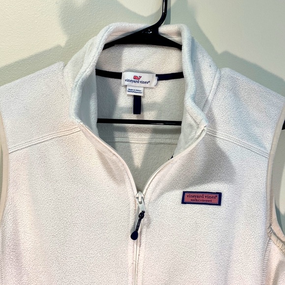 Mens White Fleece Zip up Vest - Picture 2 of 6